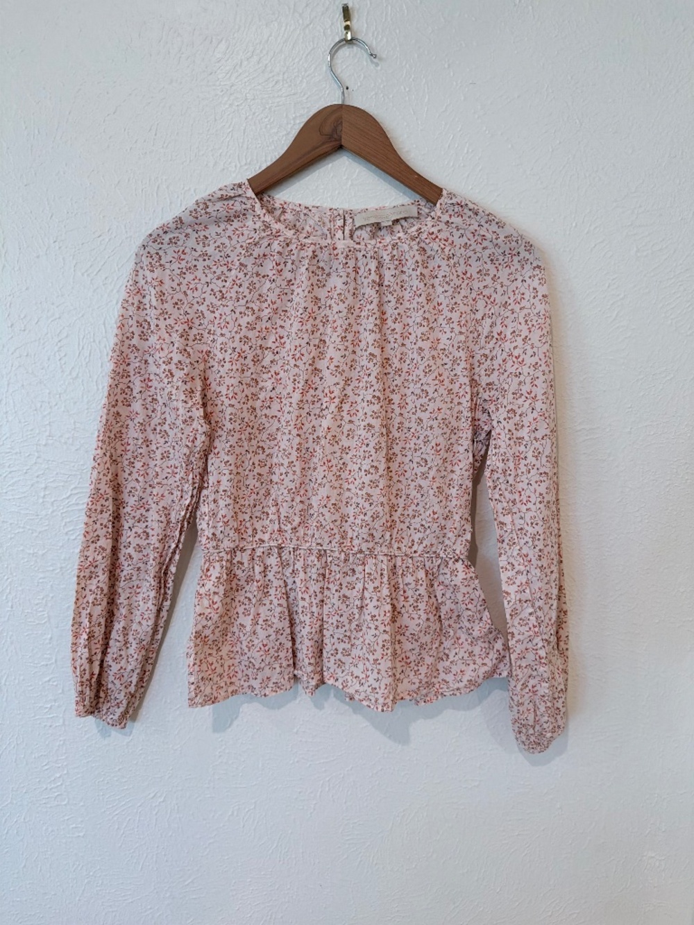 Vanessa Bruno Floral Peplum Blouse Size 34 (US XS) Long Sleeve Pink